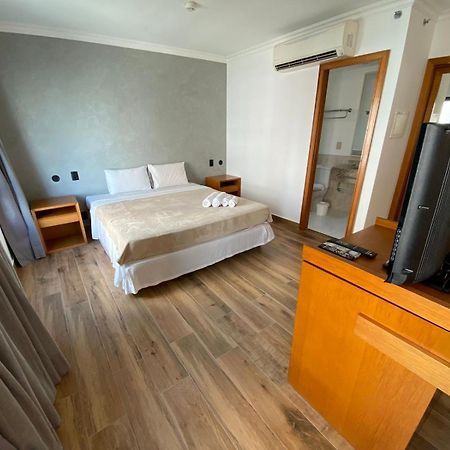 Flat Reformado Em Hotel No Jardins เซาเปาโล ภายนอก รูปภาพ