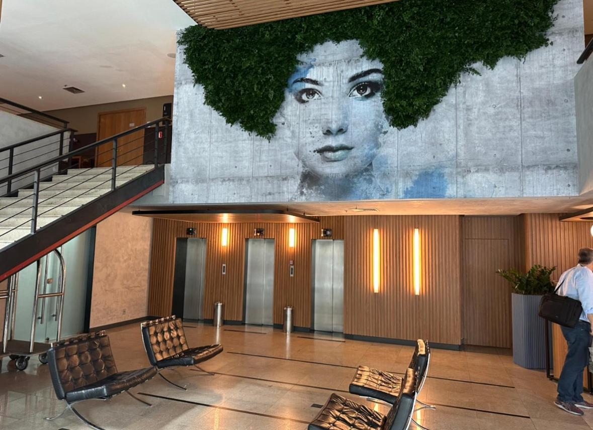 Flat Reformado Em Hotel No Jardins เซาเปาโล ภายนอก รูปภาพ